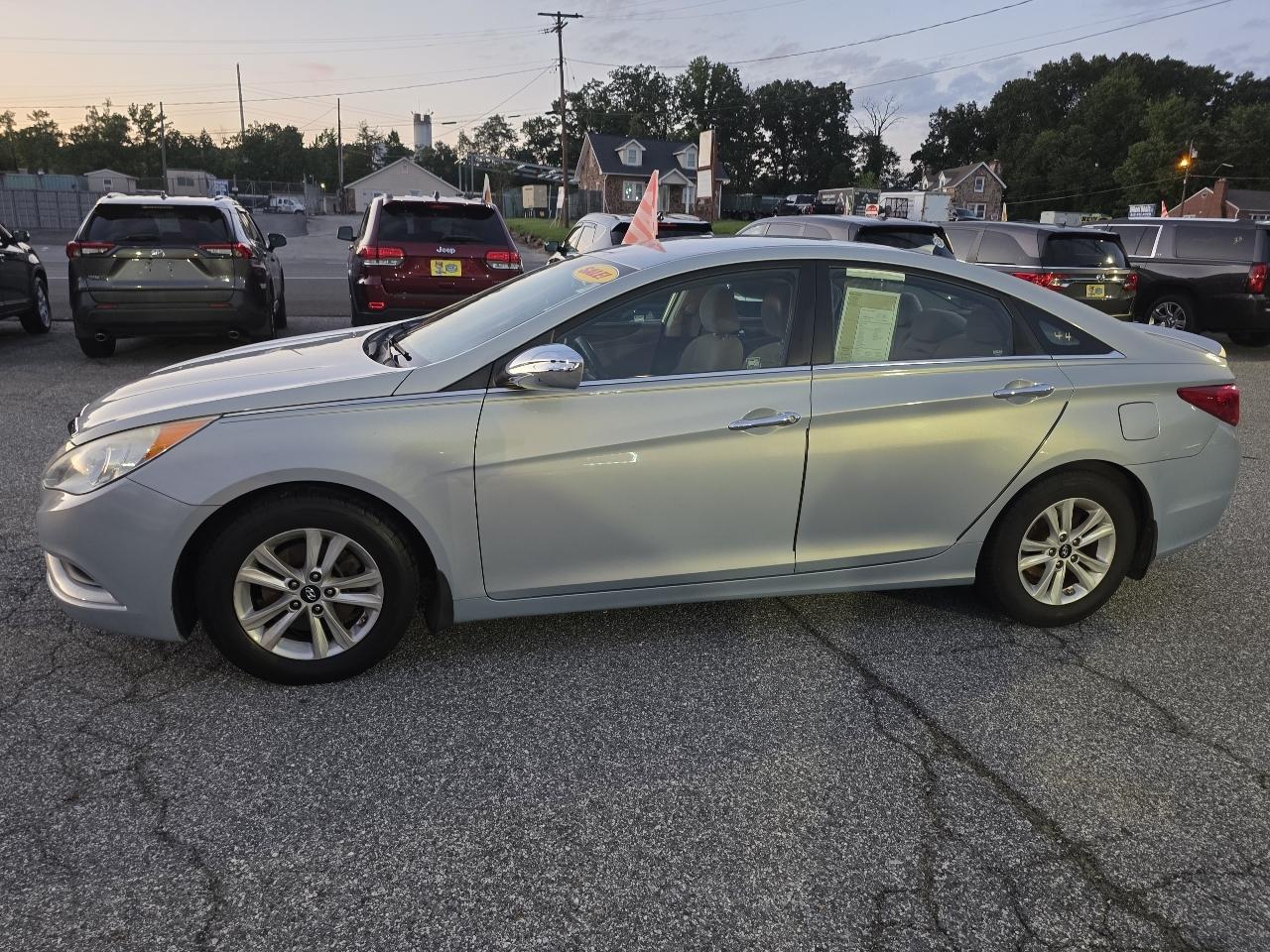 Hyundai Sonata GLS Manual 2012