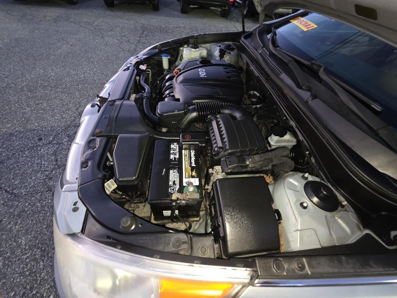 Hyundai Sonata GLS Manual 2012
