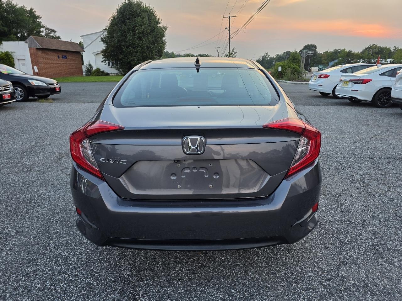 Honda Civic EX Sedan CVT 2017