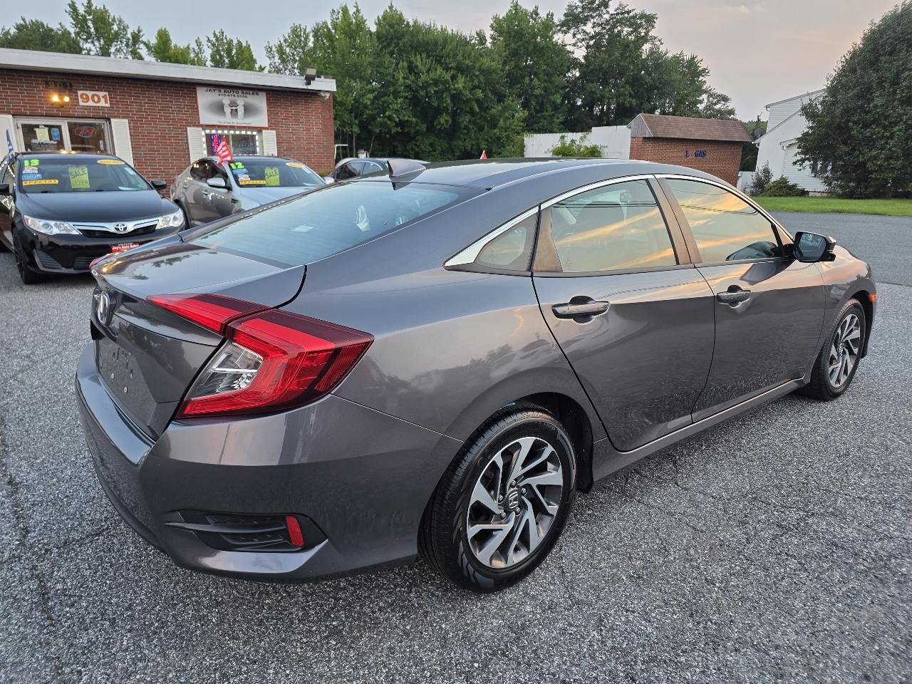Honda Civic EX Sedan CVT 2017