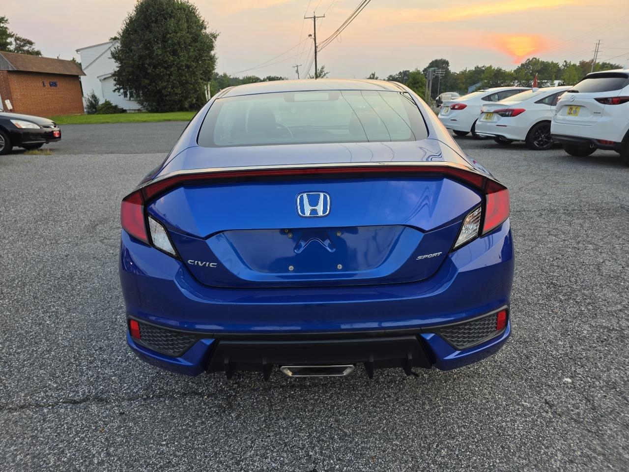 Honda Civic Sport 2D Coupe at 2019