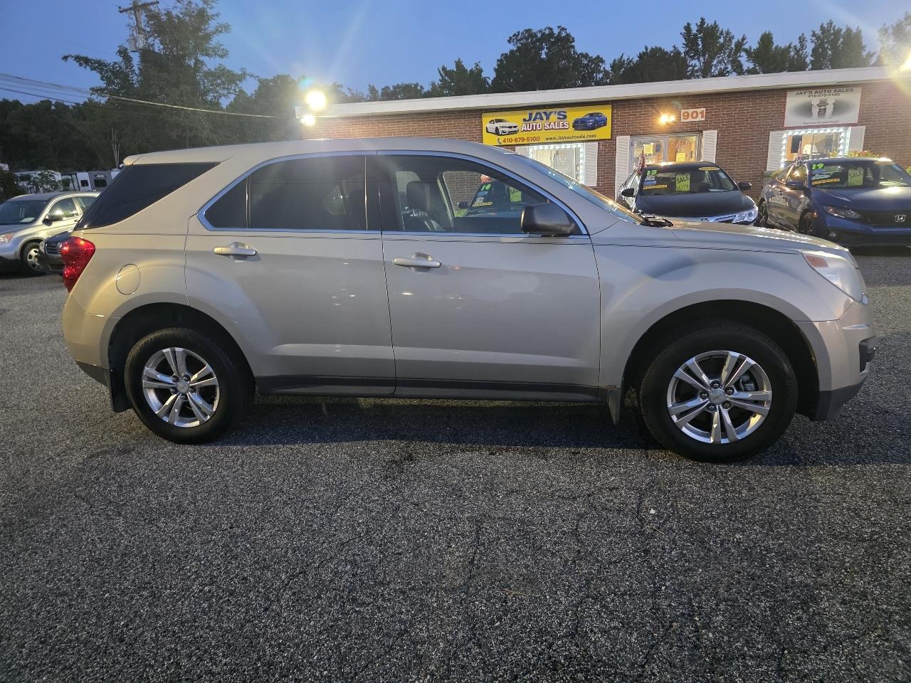 Chevrolet Equinox LS 2WD 2011