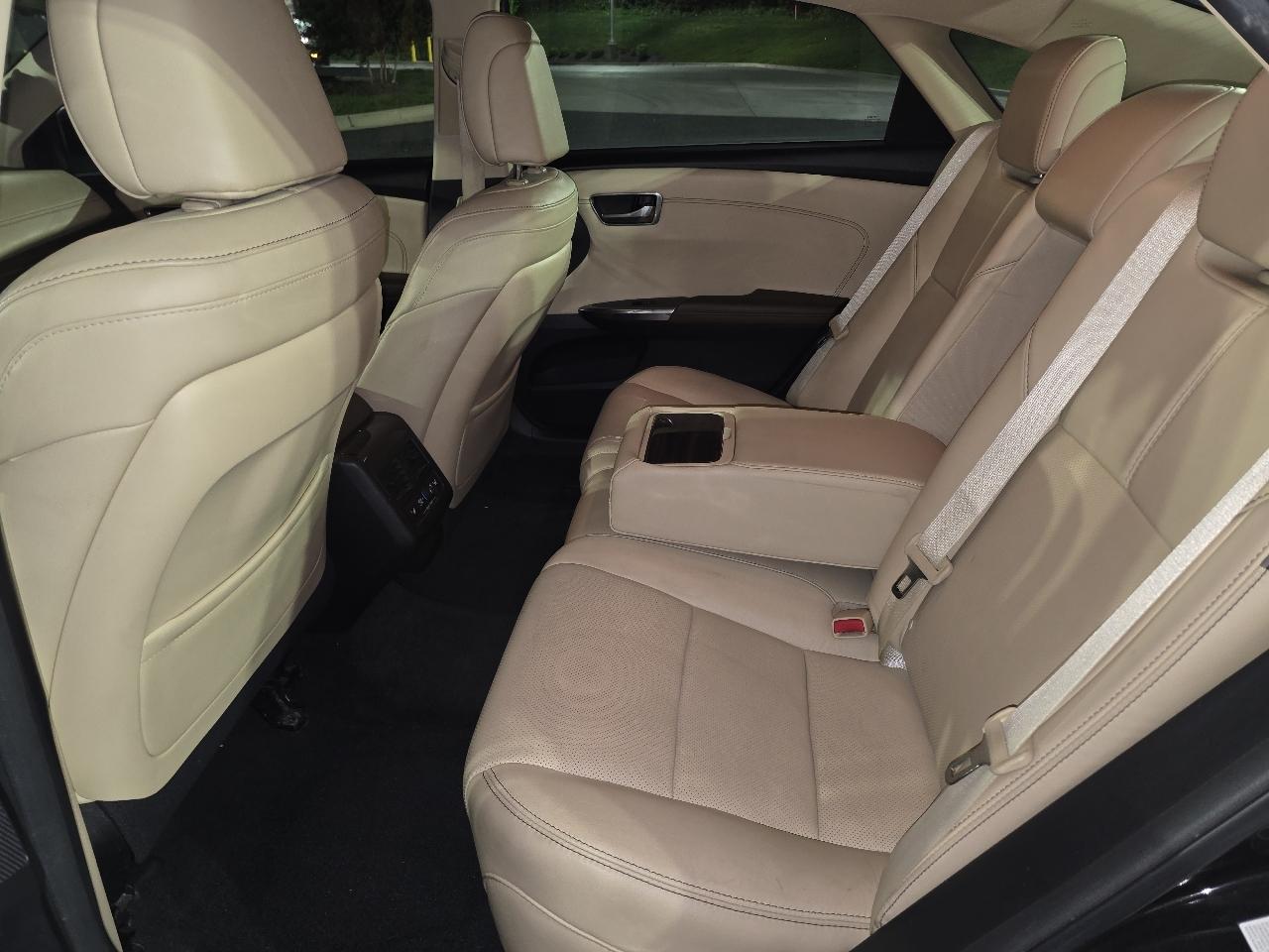 Toyota Avalon Limited 2013