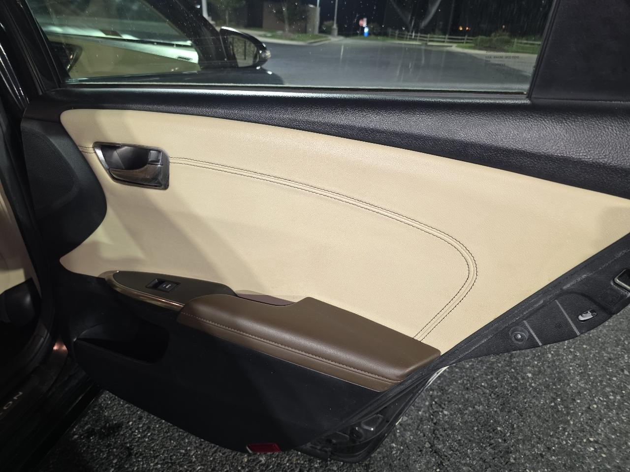 Toyota Avalon Limited 2013