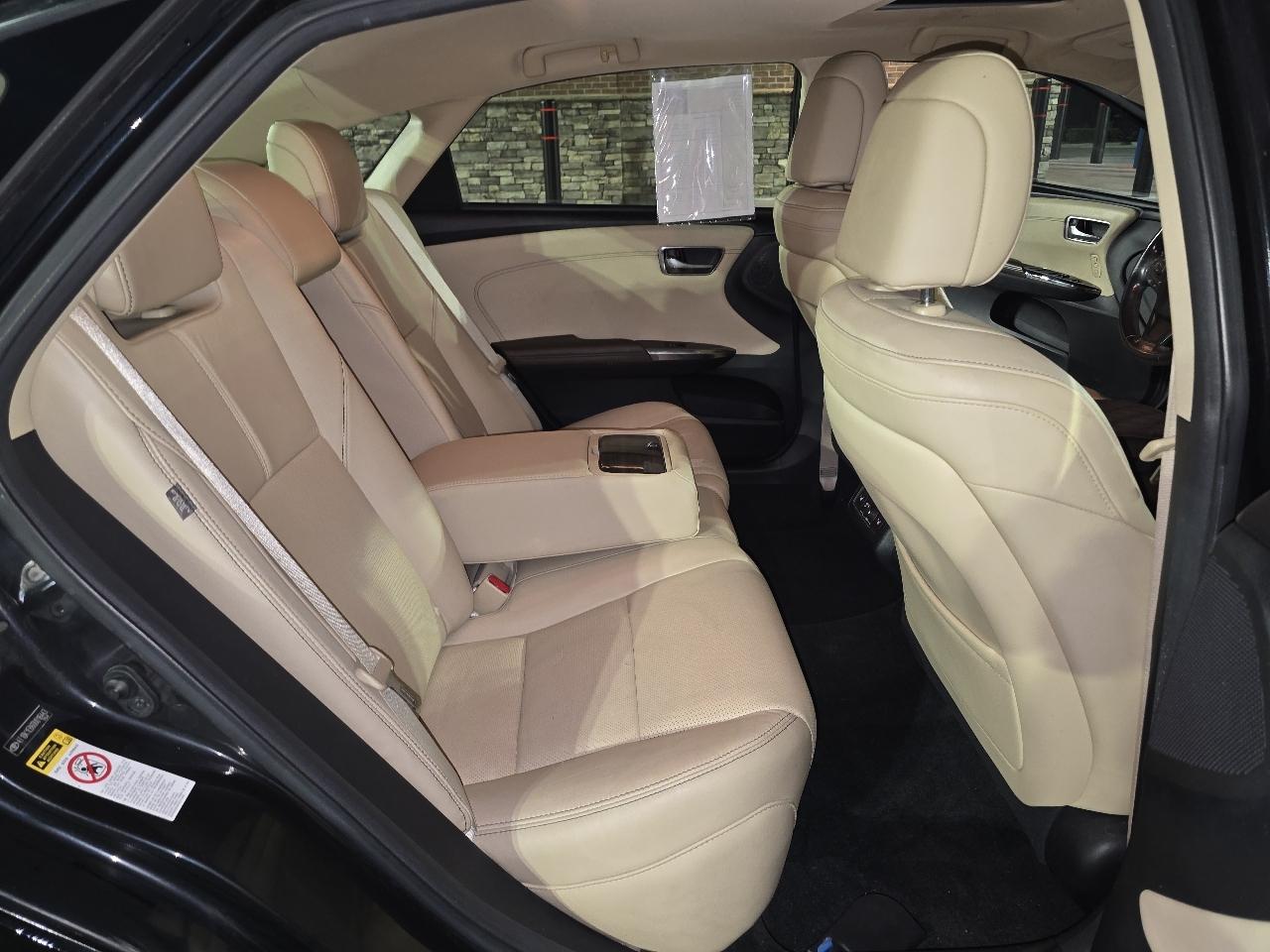 Toyota Avalon Limited 2013