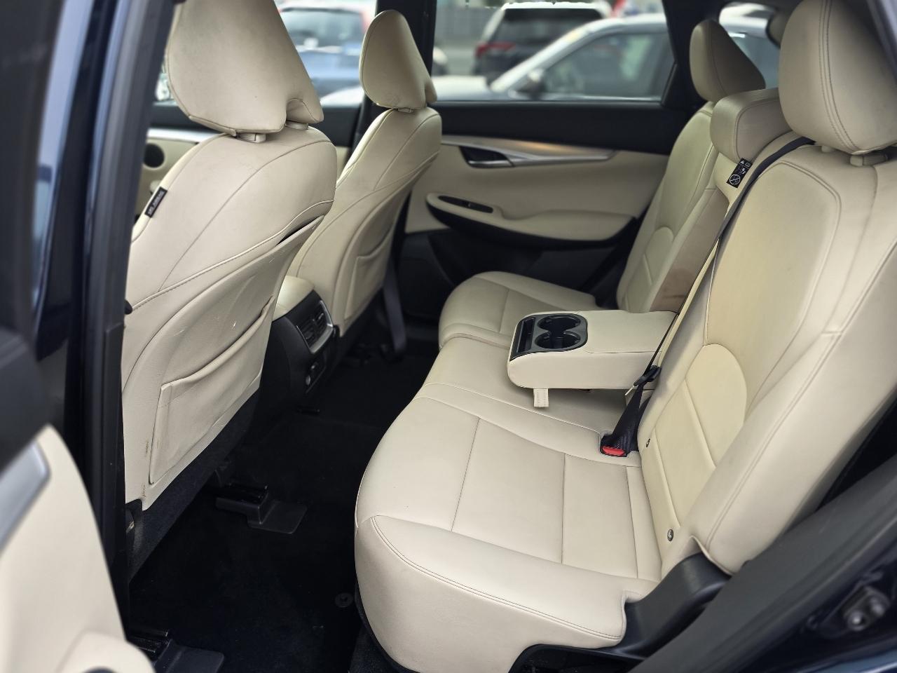 Infiniti QX50 LUXE AWD 2020