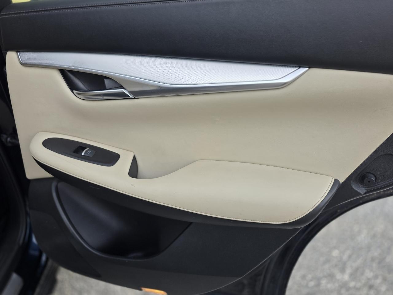 Infiniti QX50 LUXE AWD 2020