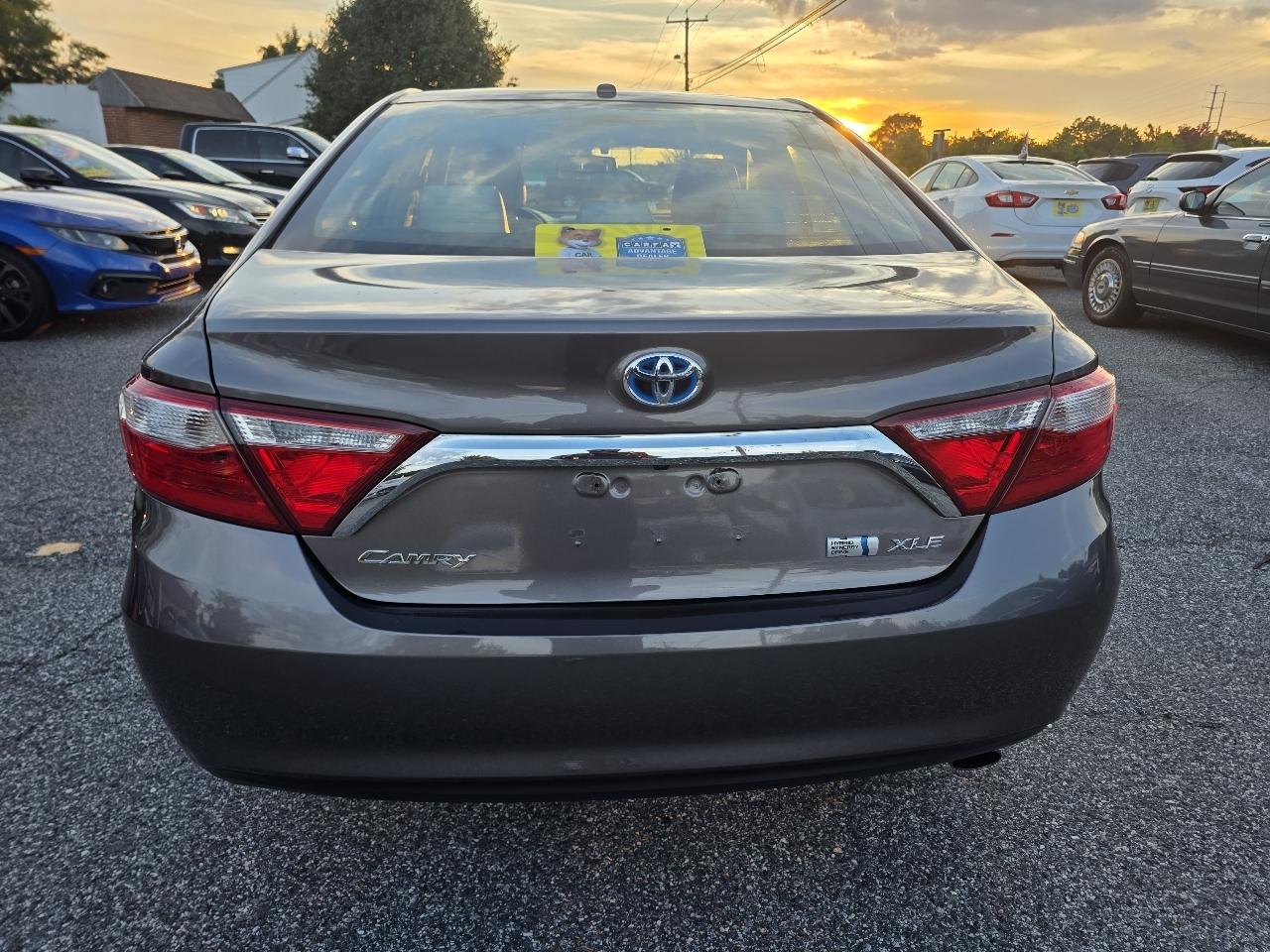 Toyota Camry Hybrid XLE 2015