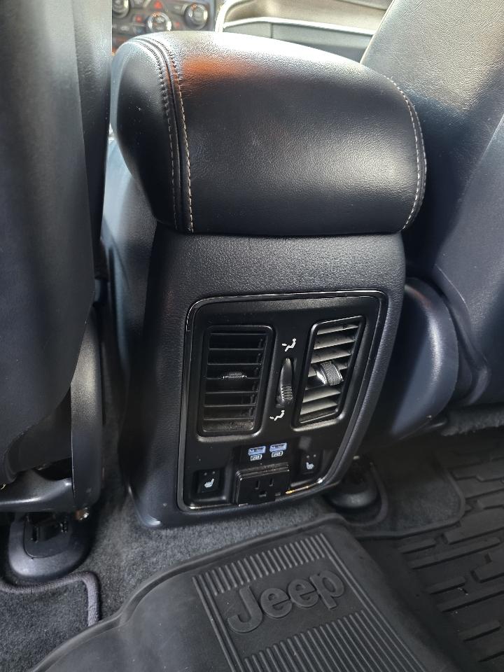 Jeep Grand Cherokee Overland 4WD 2017