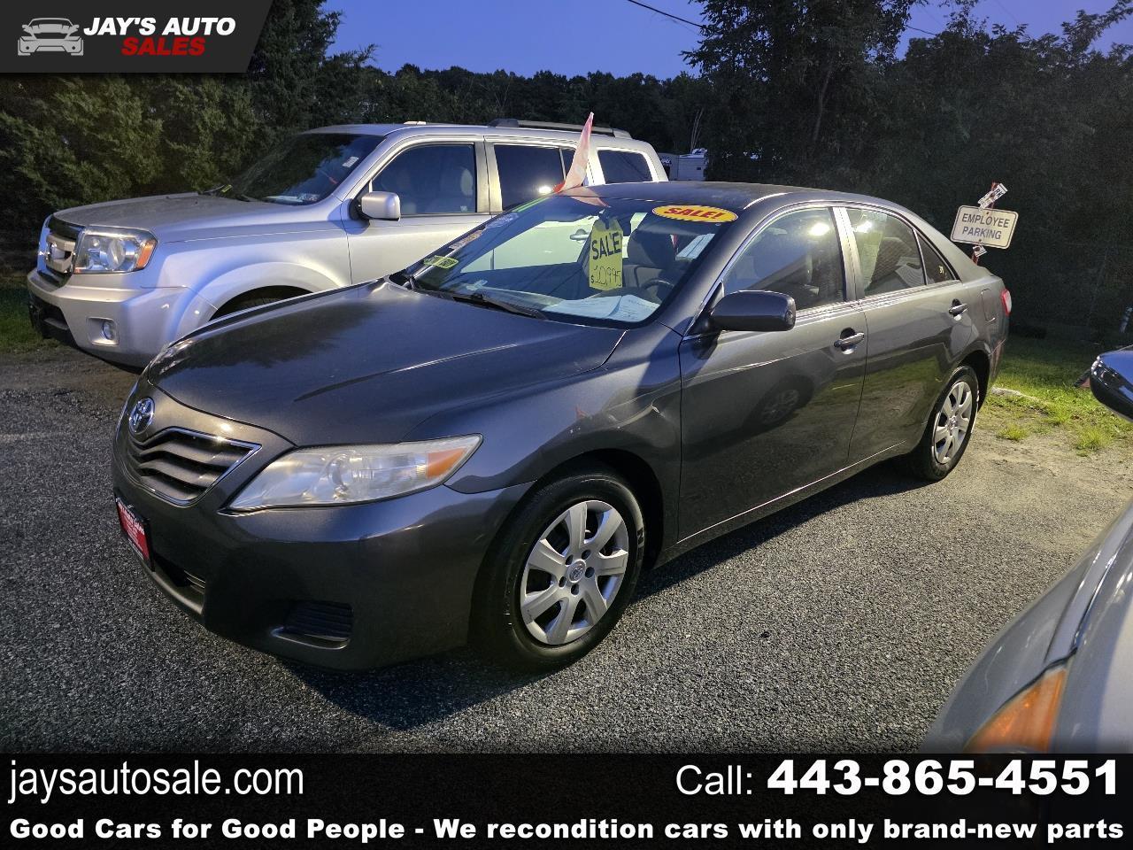 Toyota Camry Base 6-Spd AT 2011