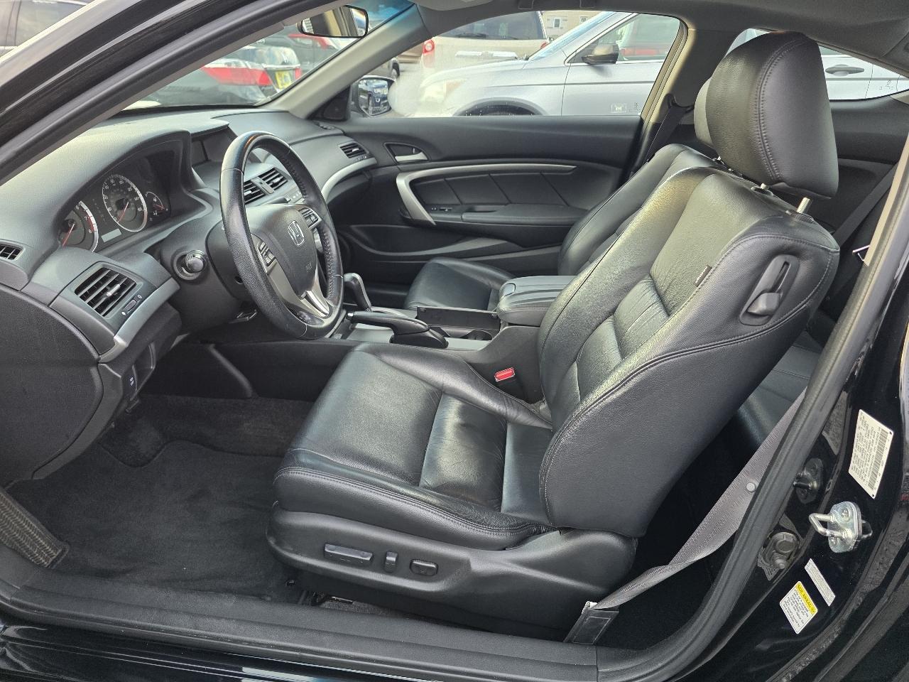 Honda Accord EX-L V-6 Coupe AT 2009