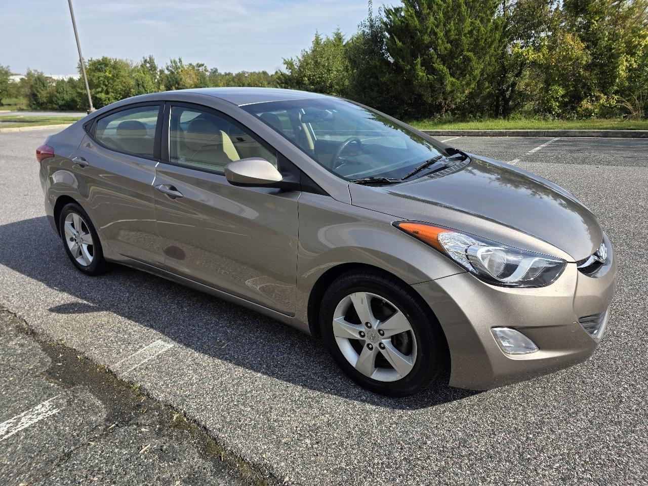 Hyundai Elantra GLS A/T 2013