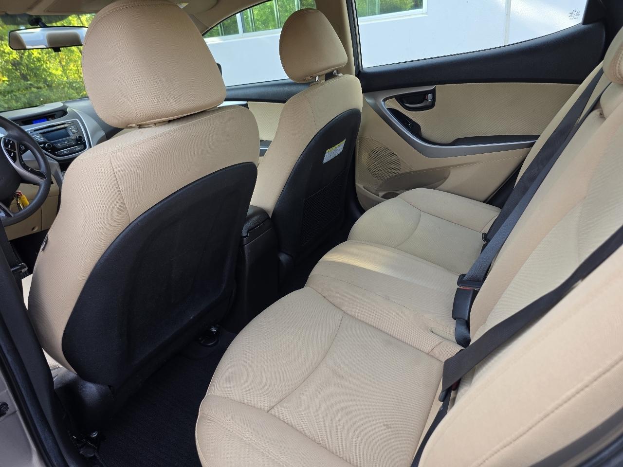 Hyundai Elantra GLS A/T 2013