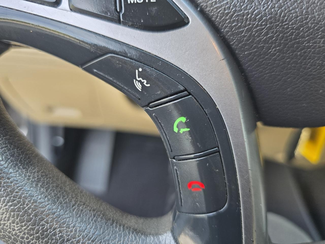 Hyundai Elantra GLS A/T 2013