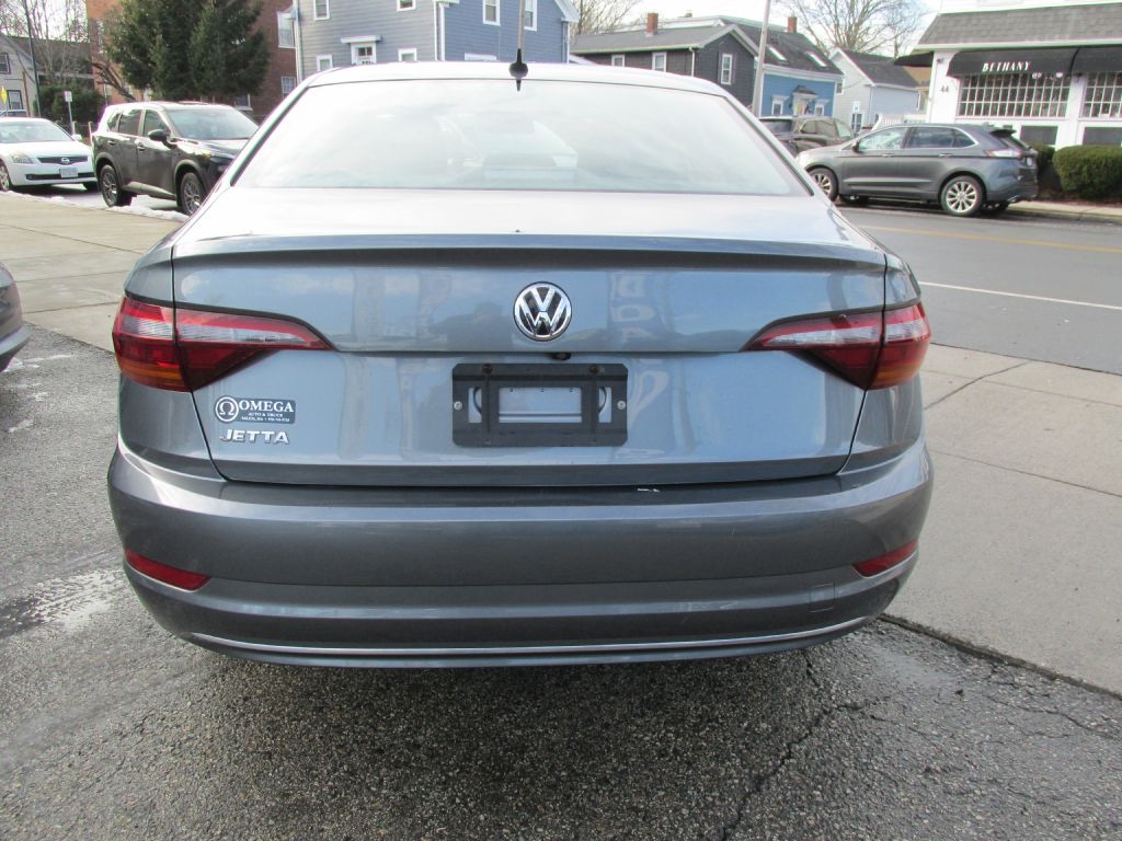 Volkswagen Jetta  2019