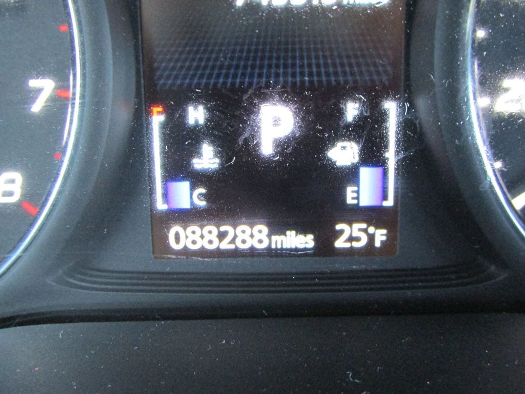 Mitsubishi Outlander  2020