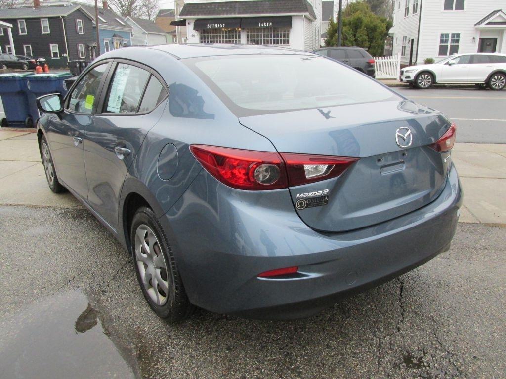 Mazda MAZDA3  2015