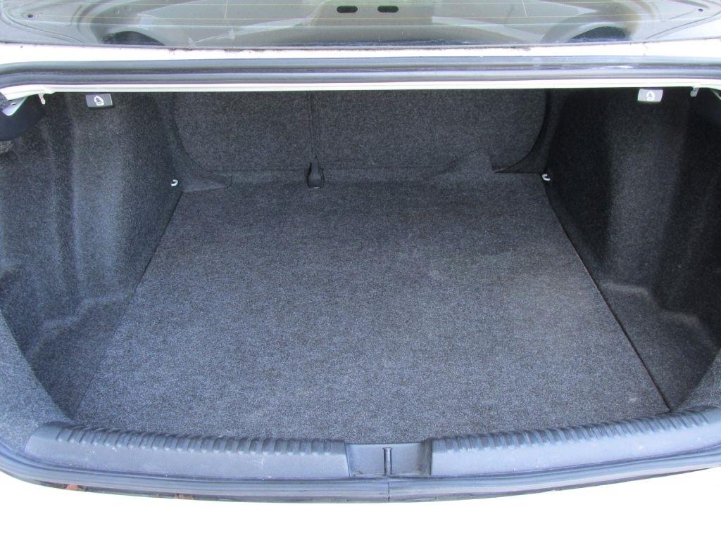 Volkswagen Jetta  2013