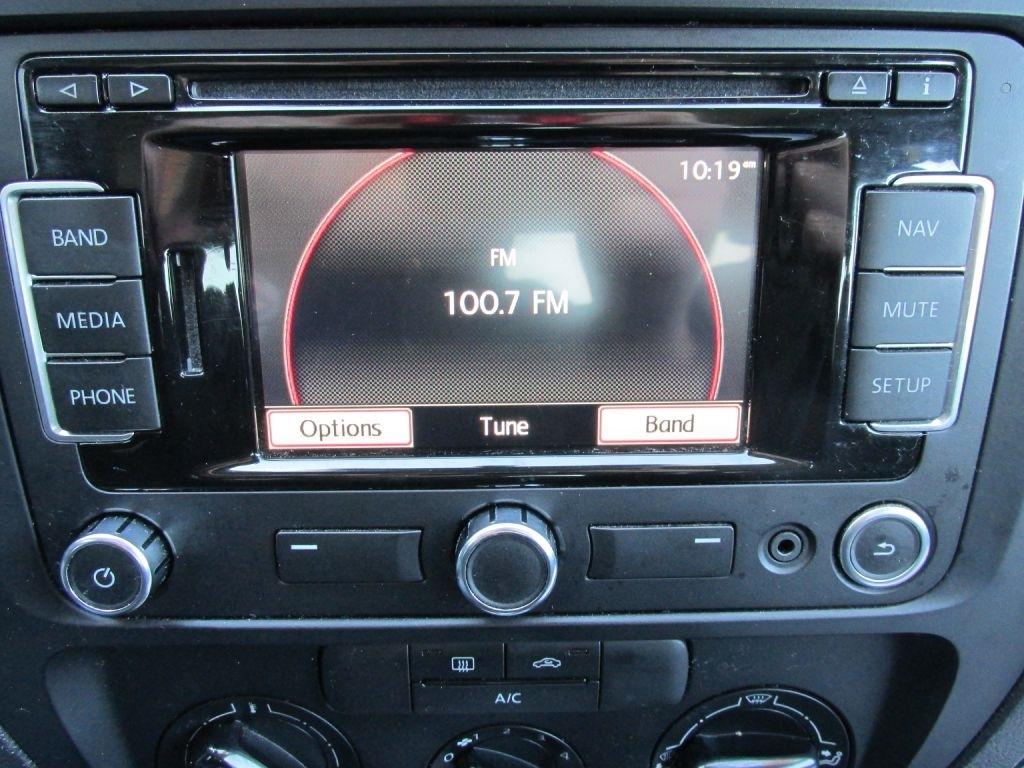 Volkswagen Jetta  2013