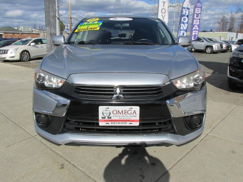 Mitsubishi Outlander Sport  2017