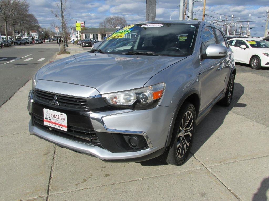 Mitsubishi Outlander Sport  2017