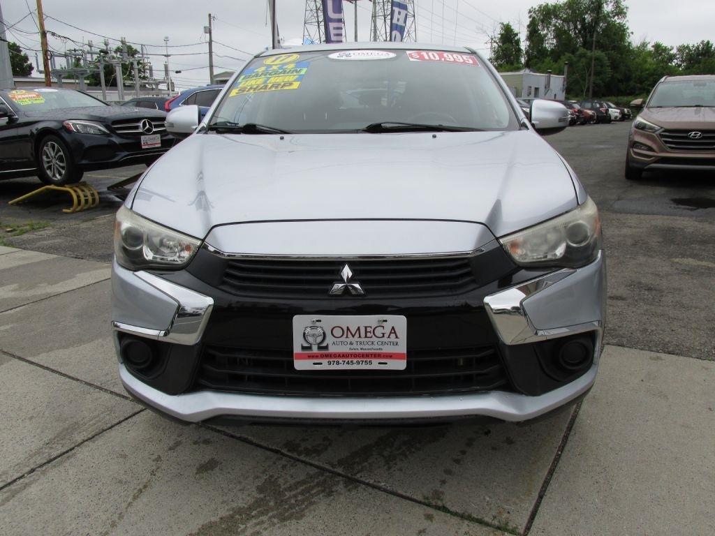 Mitsubishi Outlander Sport  2017