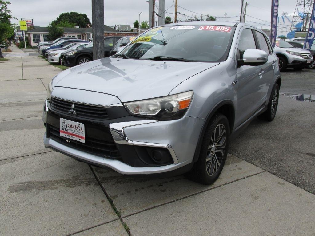 Mitsubishi Outlander Sport  2017
