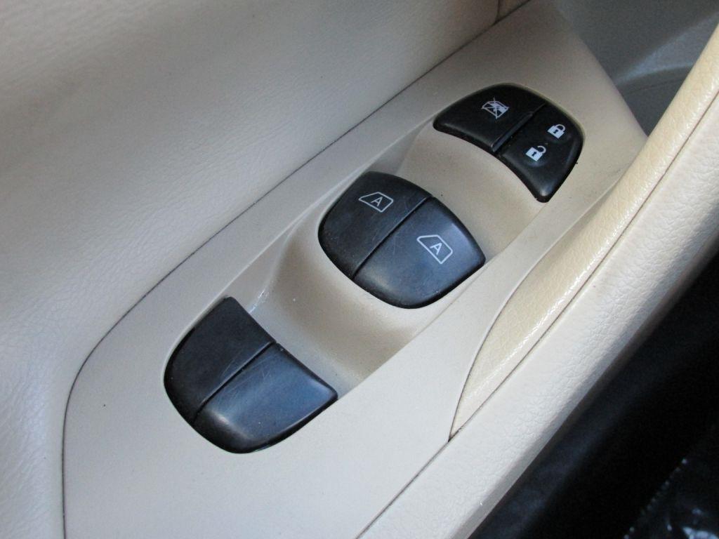 2016 Nissan Altima SL - Photo 14