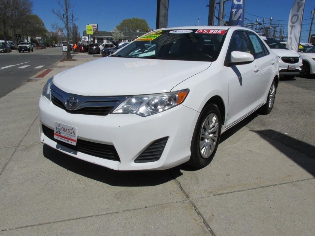 Toyota Camry  2014