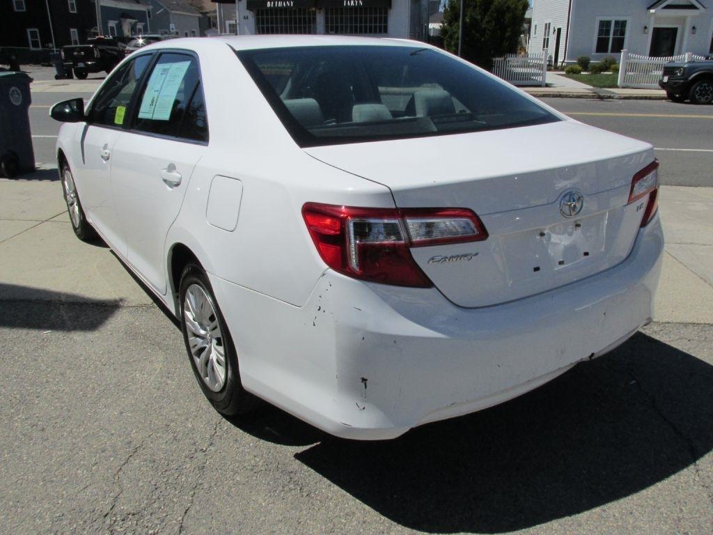 Toyota Camry  2014
