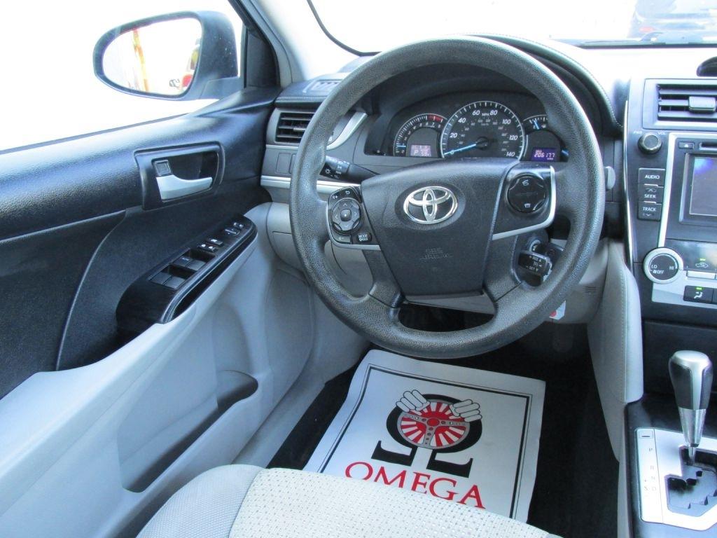 Toyota Camry  2014