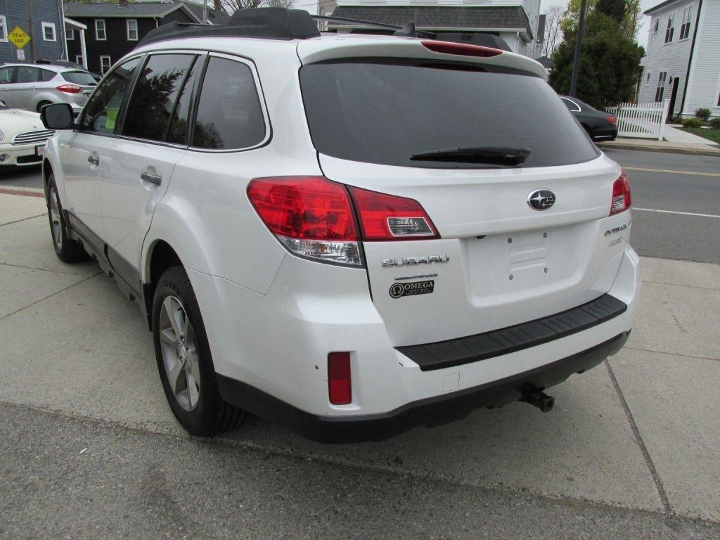 Subaru Outback  2013