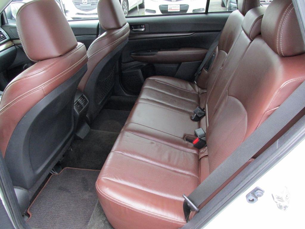 Subaru Outback  2013