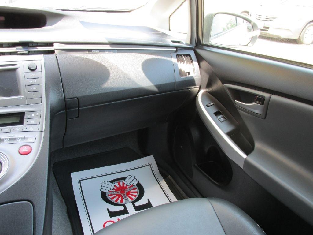 Toyota Prius  2014