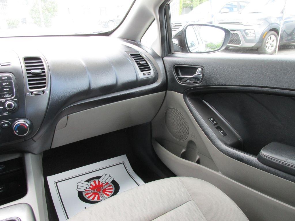 Kia Forte  2016