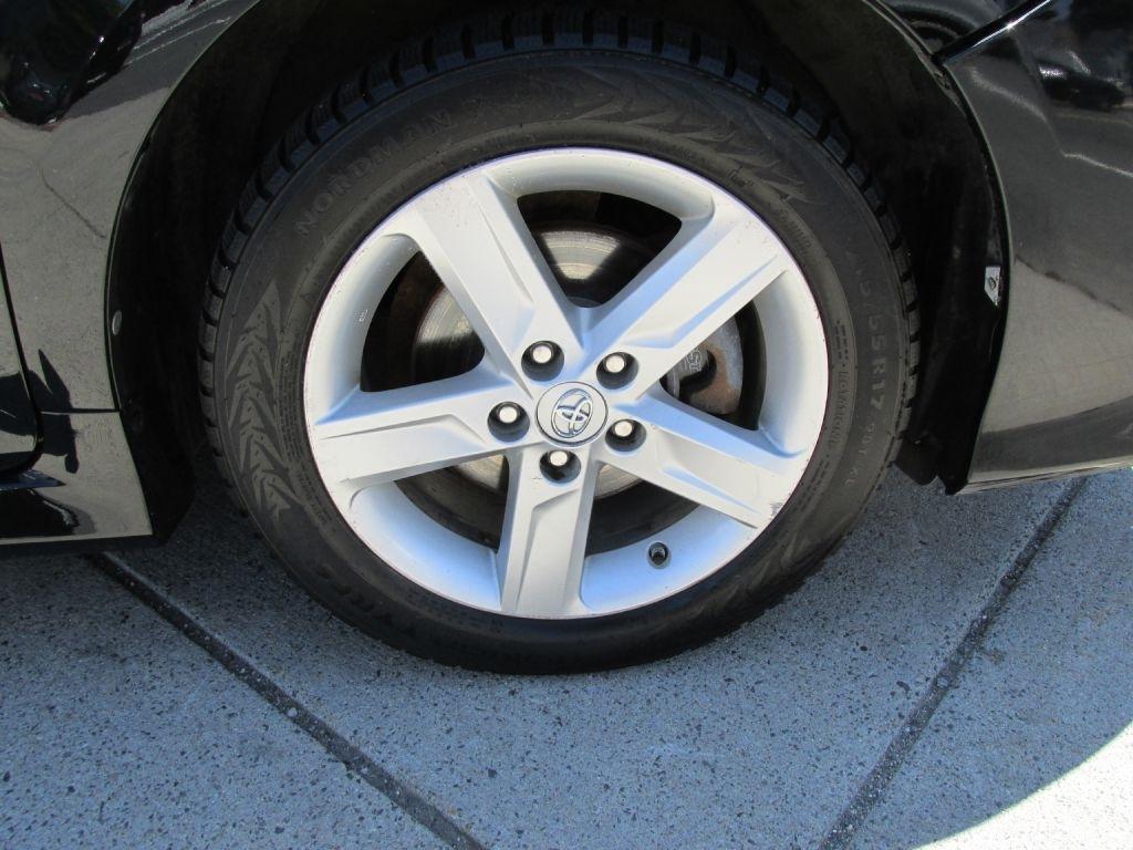 Toyota Camry  2014