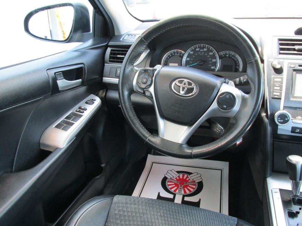 Toyota Camry  2014