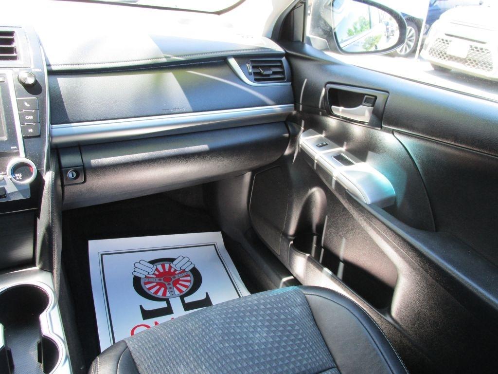 Toyota Camry  2014