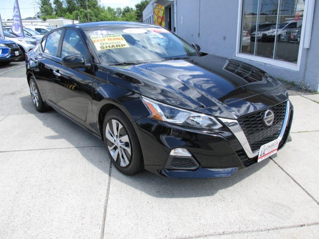 Nissan Altima  2019