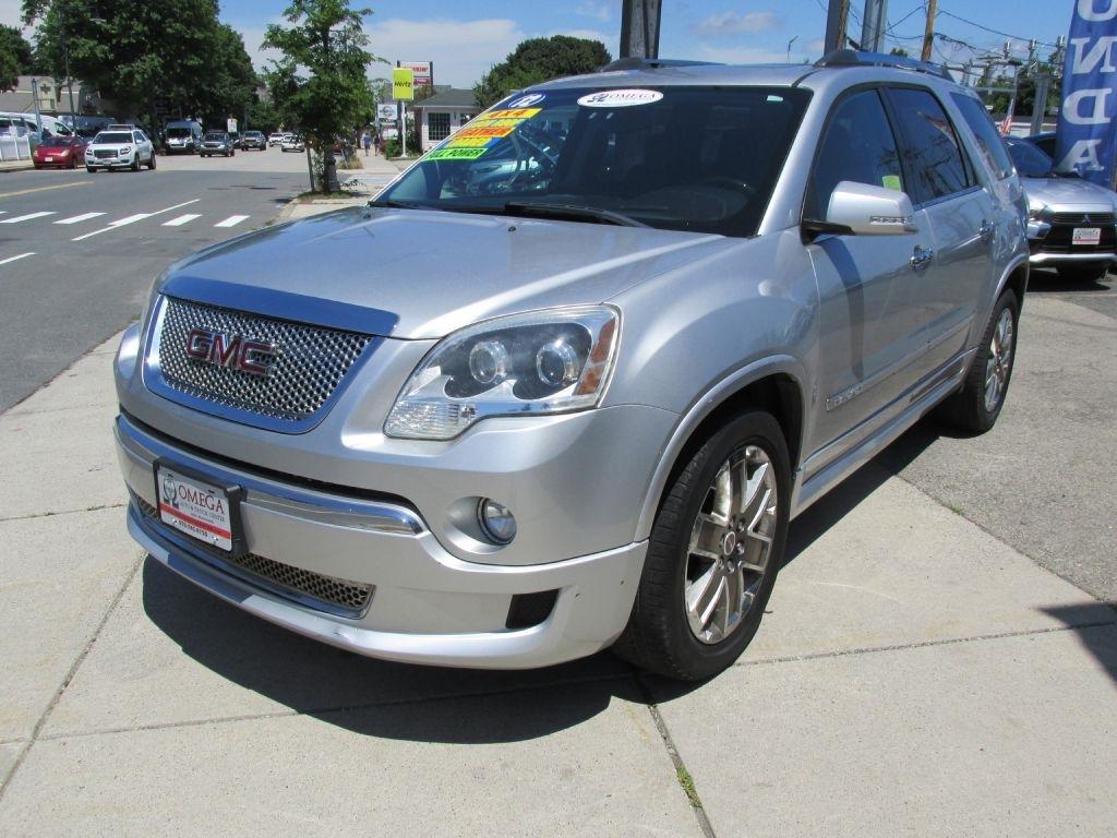 GMC Acadia  2012