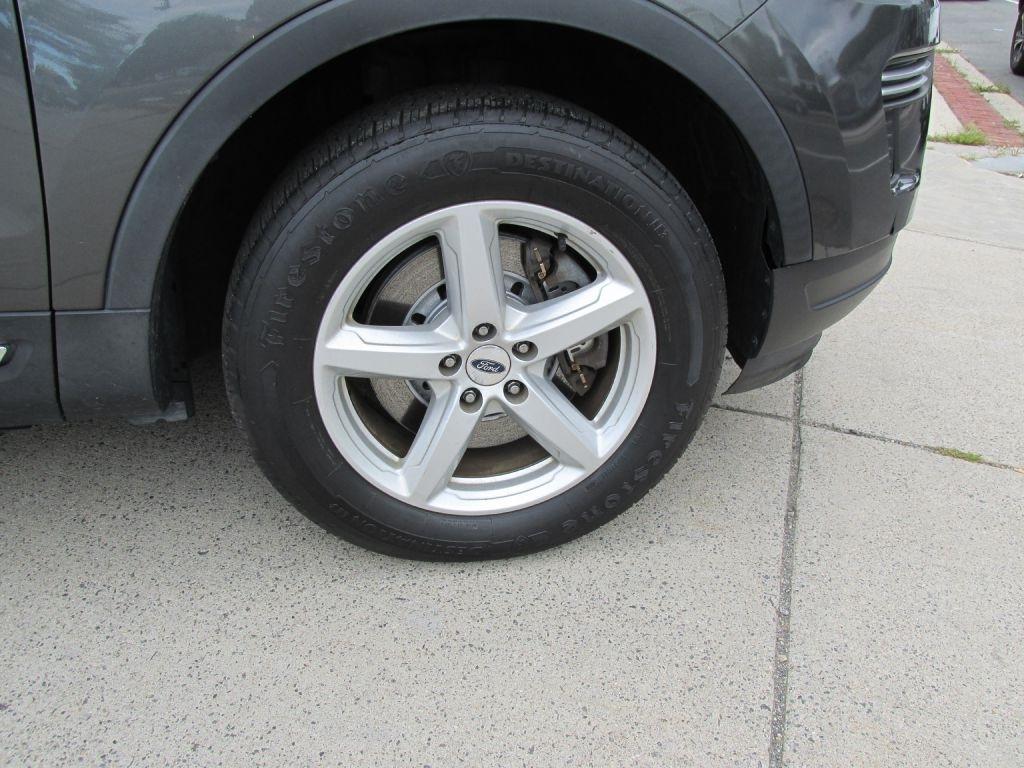 Ford Explorer  2019