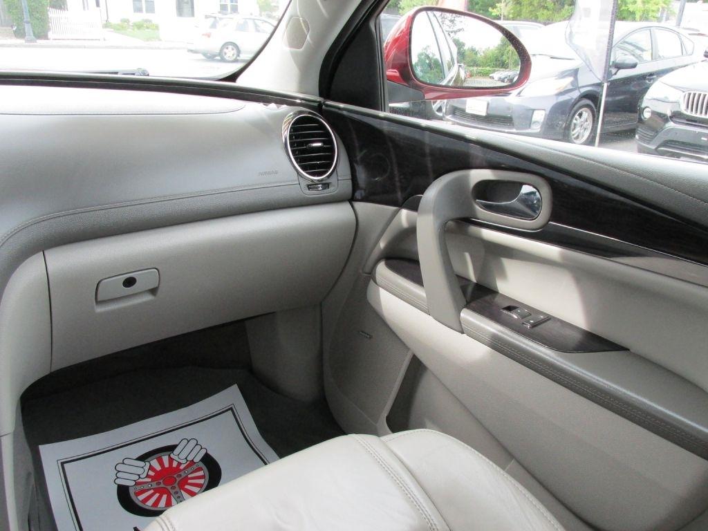 Buick Enclave  2015