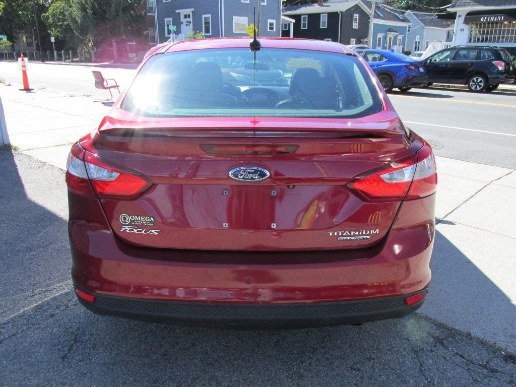 Ford Focus  2014