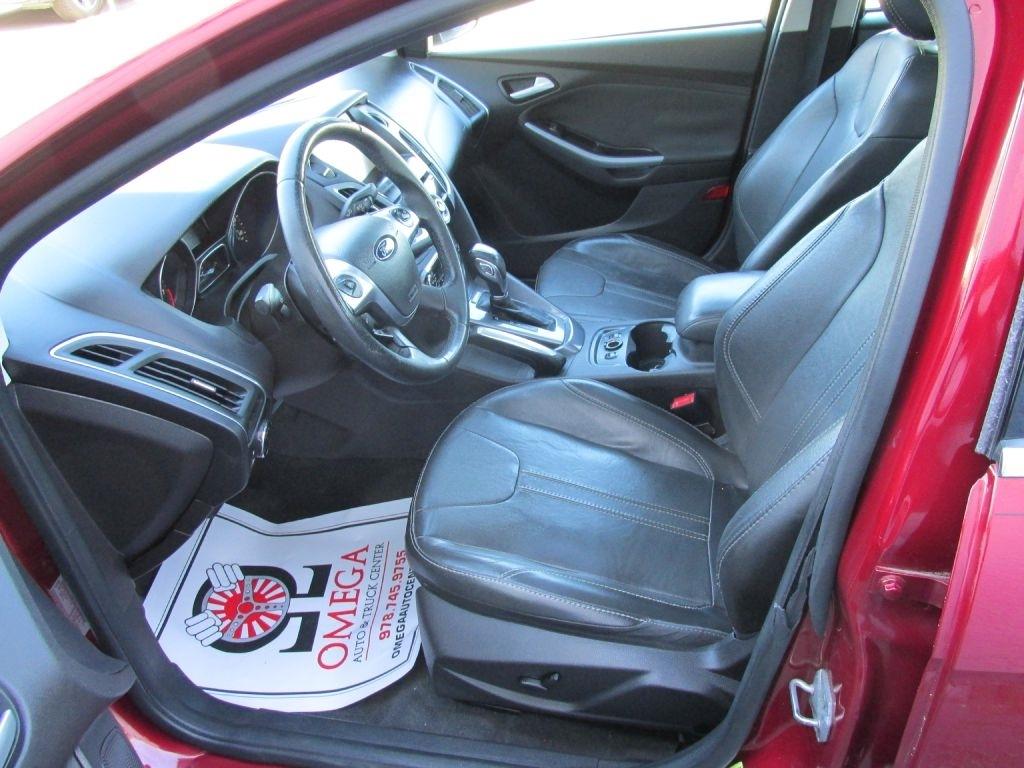 Ford Focus  2014