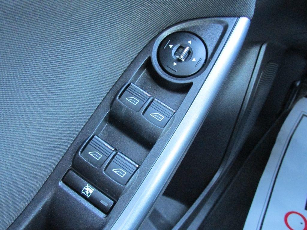 Ford Focus  2014