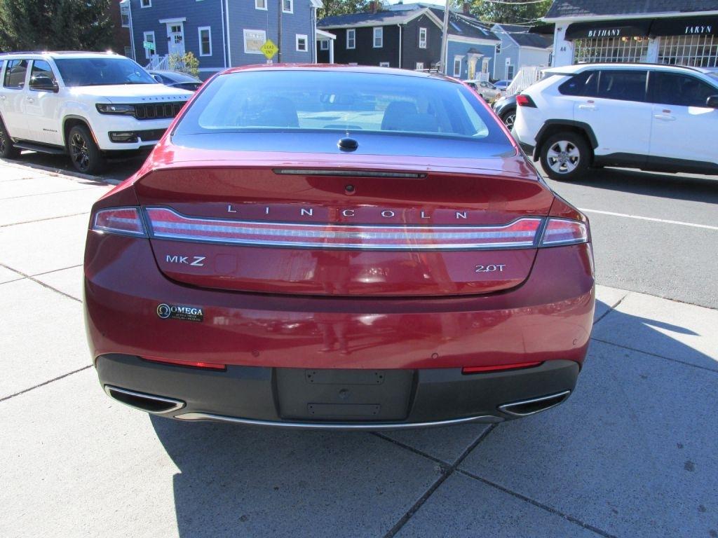 Lincoln MKZ  2017