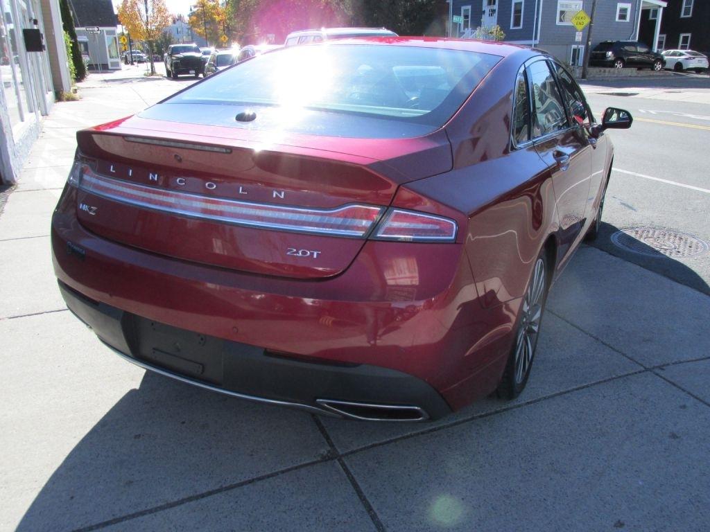 Lincoln MKZ  2017