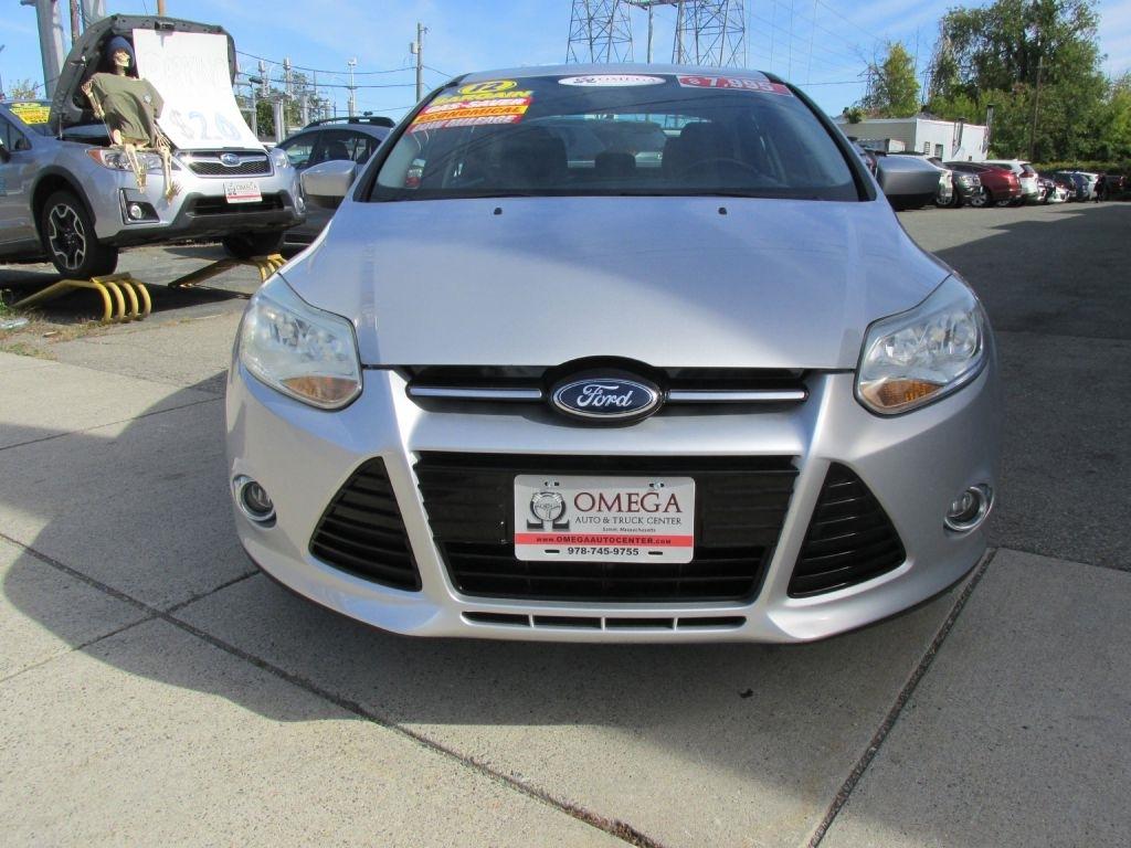Ford Focus  2012