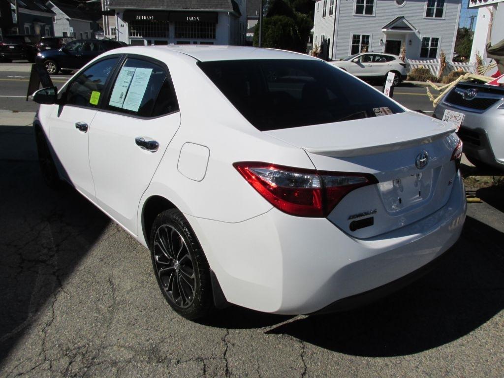 Toyota Corolla  2014