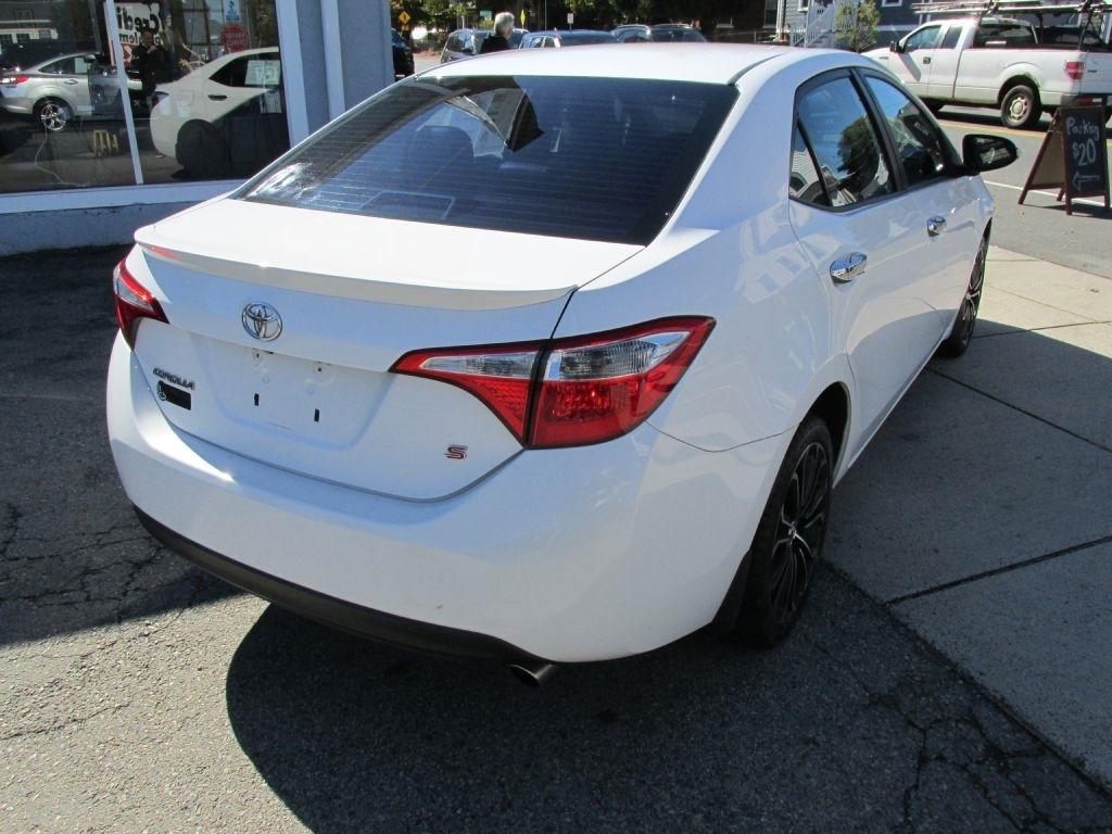 Toyota Corolla  2014